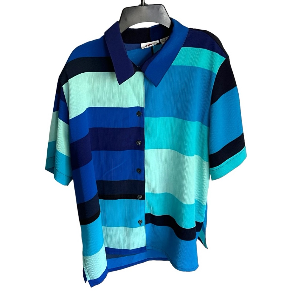 Alia Petite Blue Color Block Women’s Collard Top